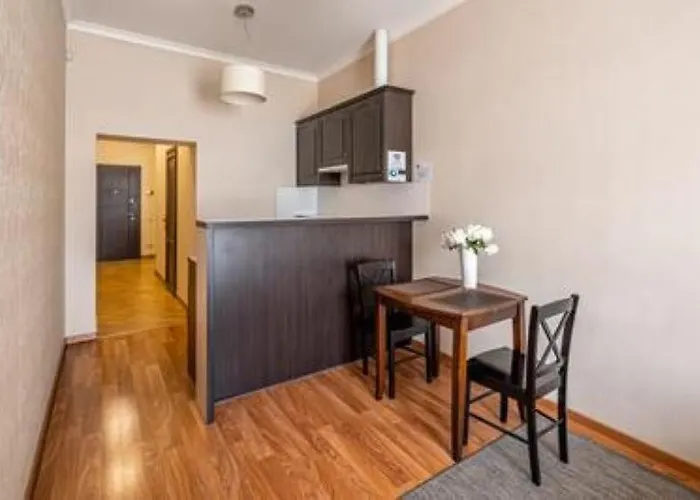 проспект свободи, центр міста! класс люкс!